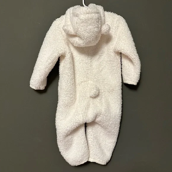 Baby Furry Friends Fleece Bunting
Onesie 12-18Months - Picture 7 of 9